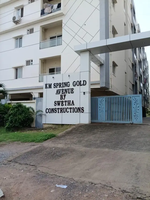KM SPRING GOLD AVENUE