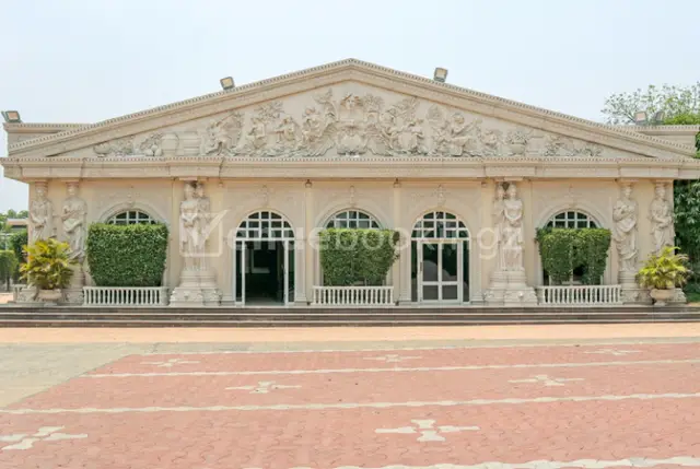 CHANDRA GARDENS