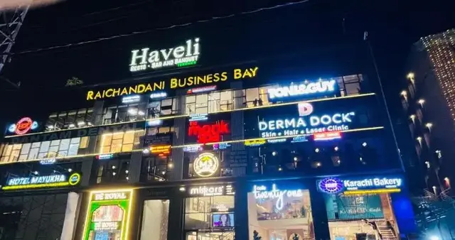 RAICHANDANI BUSINESS BAY